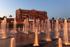 Hospitality News: Emirates Palace at night, Abu Dhabi, United Arab Emirates