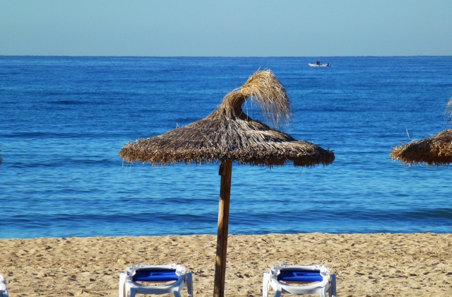 Spain beach Photo: Rainer Sturm  / pixelio.de 